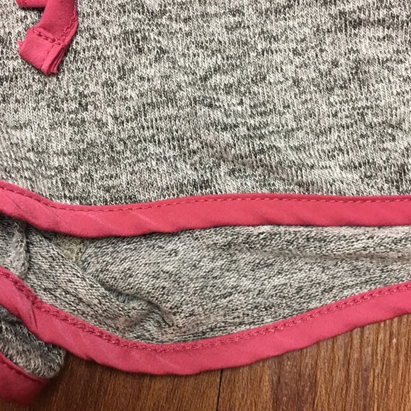 SOLD Adorable lounge shorts - Picture 2 of 4